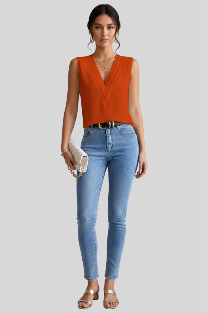 Elegant Women Sleeveless Pleated Top
