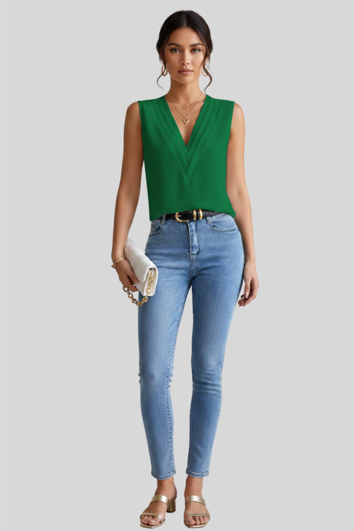 Elegant Women Sleeveless Pleated Top