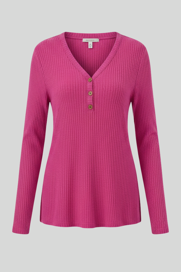 Women’s Cable Knit V-Neck Sweater